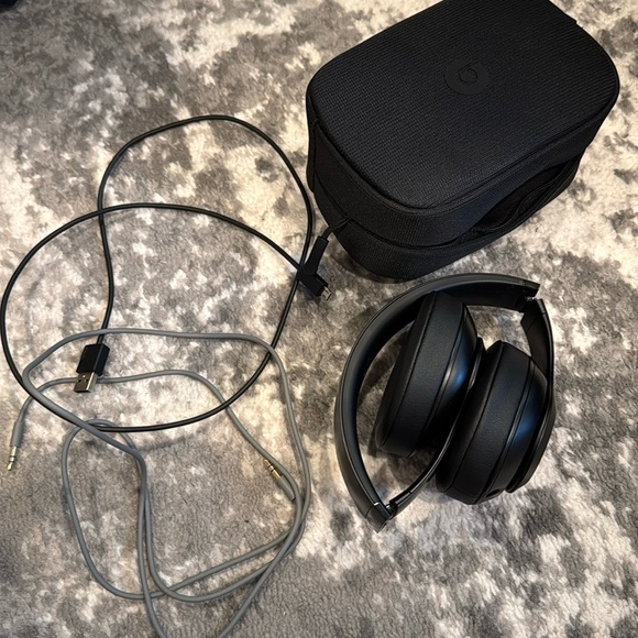 Beats Studio 3 Headphones